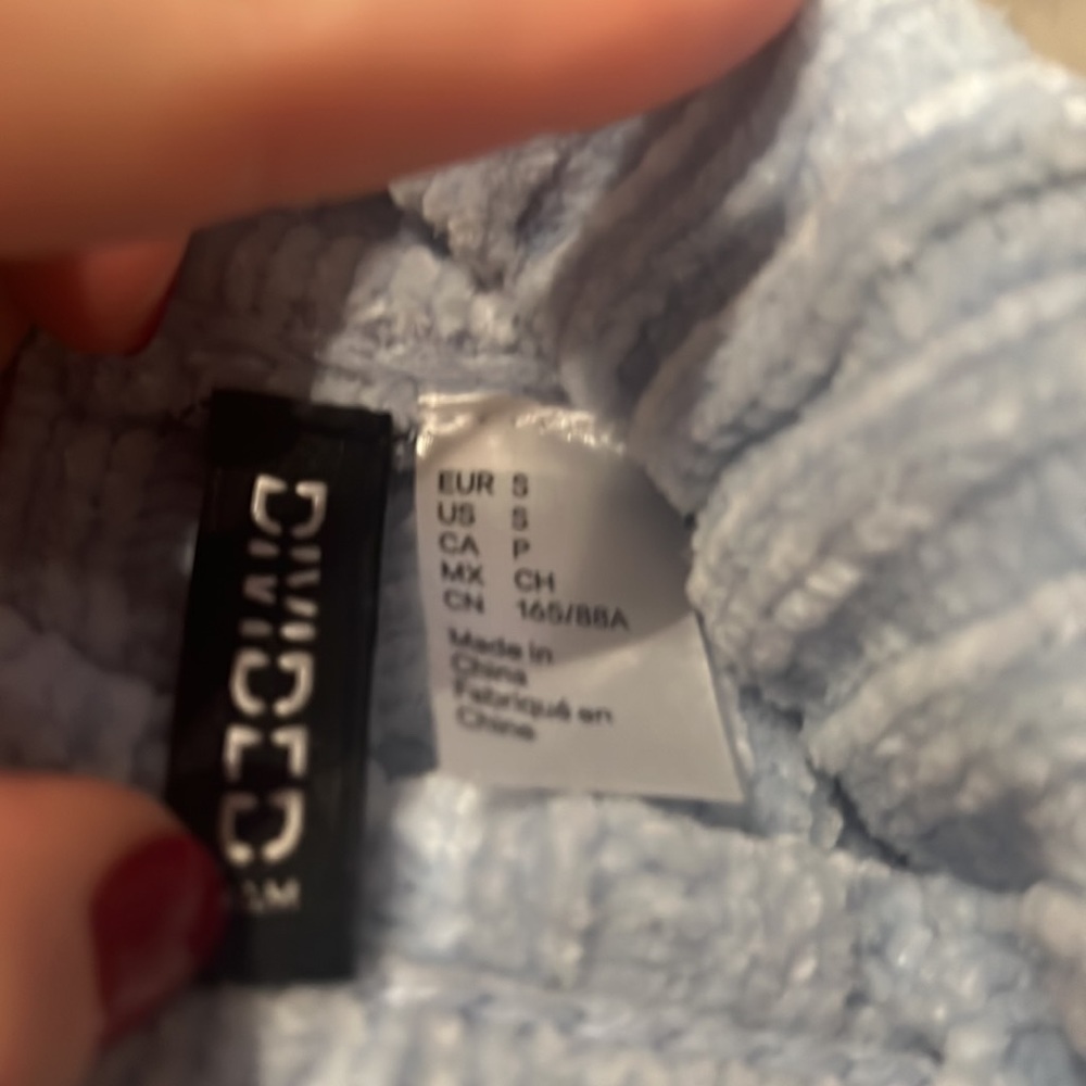 H&M Ribbed Chenille sweater - Picture 3 of 4